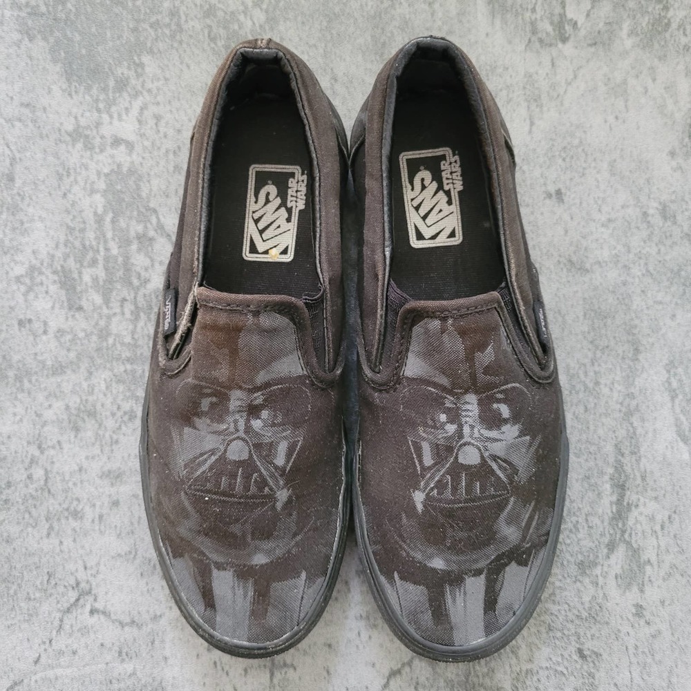 VANS Star Wars Darth Vader Slider Vans-Size: Men: 6.5, Women: 8